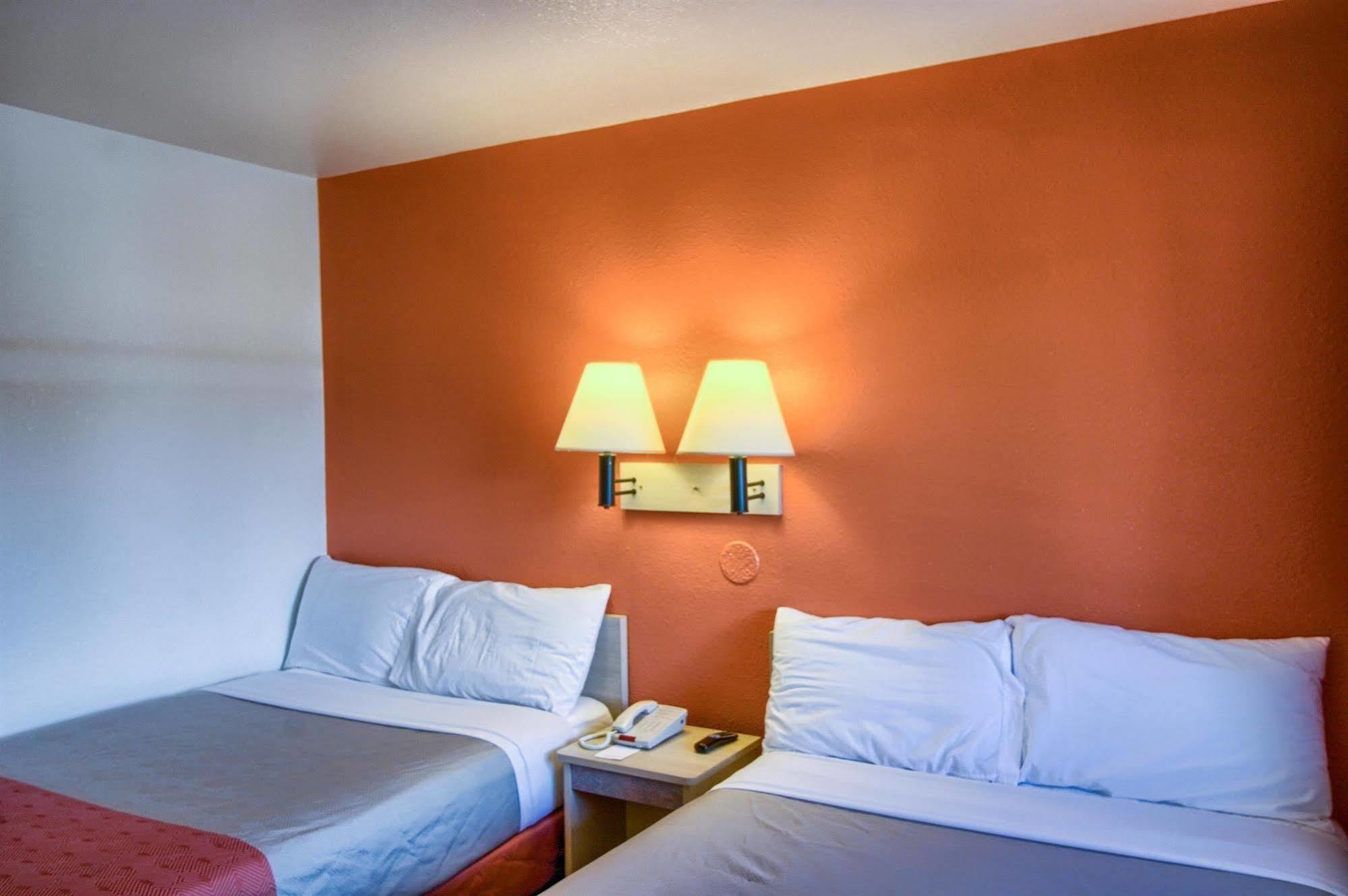Motel 6-Everett, Wa - North المظهر الخارجي الصورة