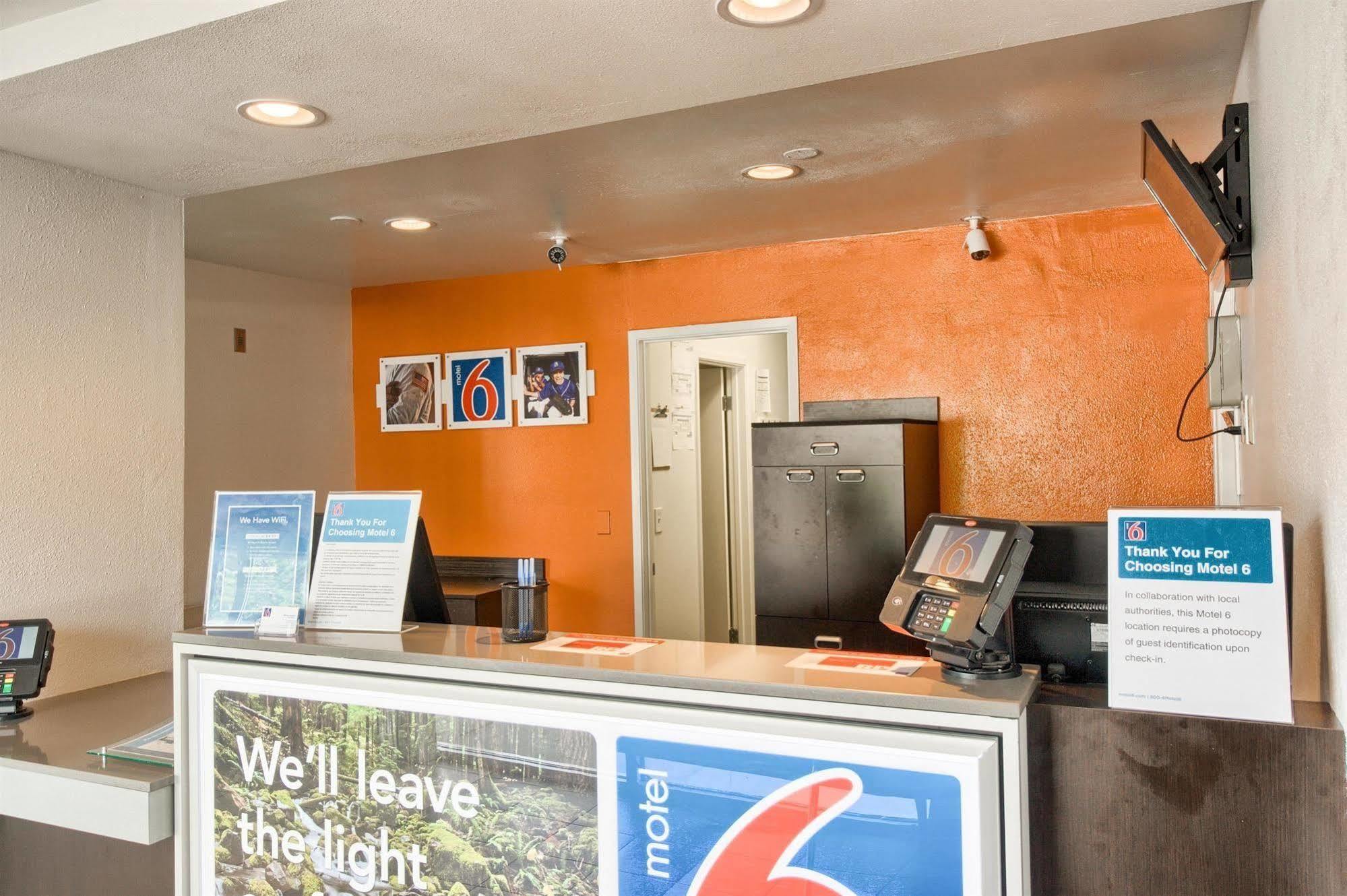 Motel 6-Everett, Wa - North المظهر الخارجي الصورة
